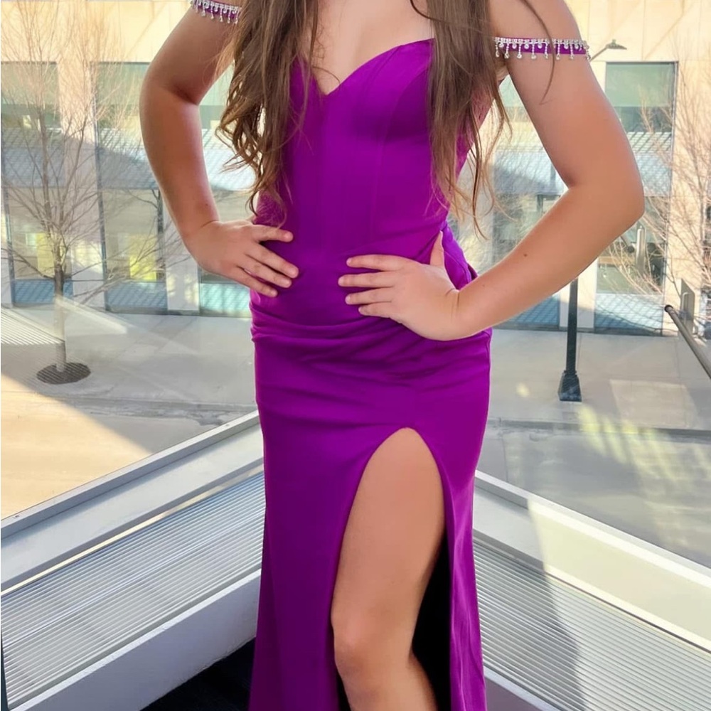 Clarisse Amethyst gown. rhinestone strap straps. Small tear in leg slit seam
